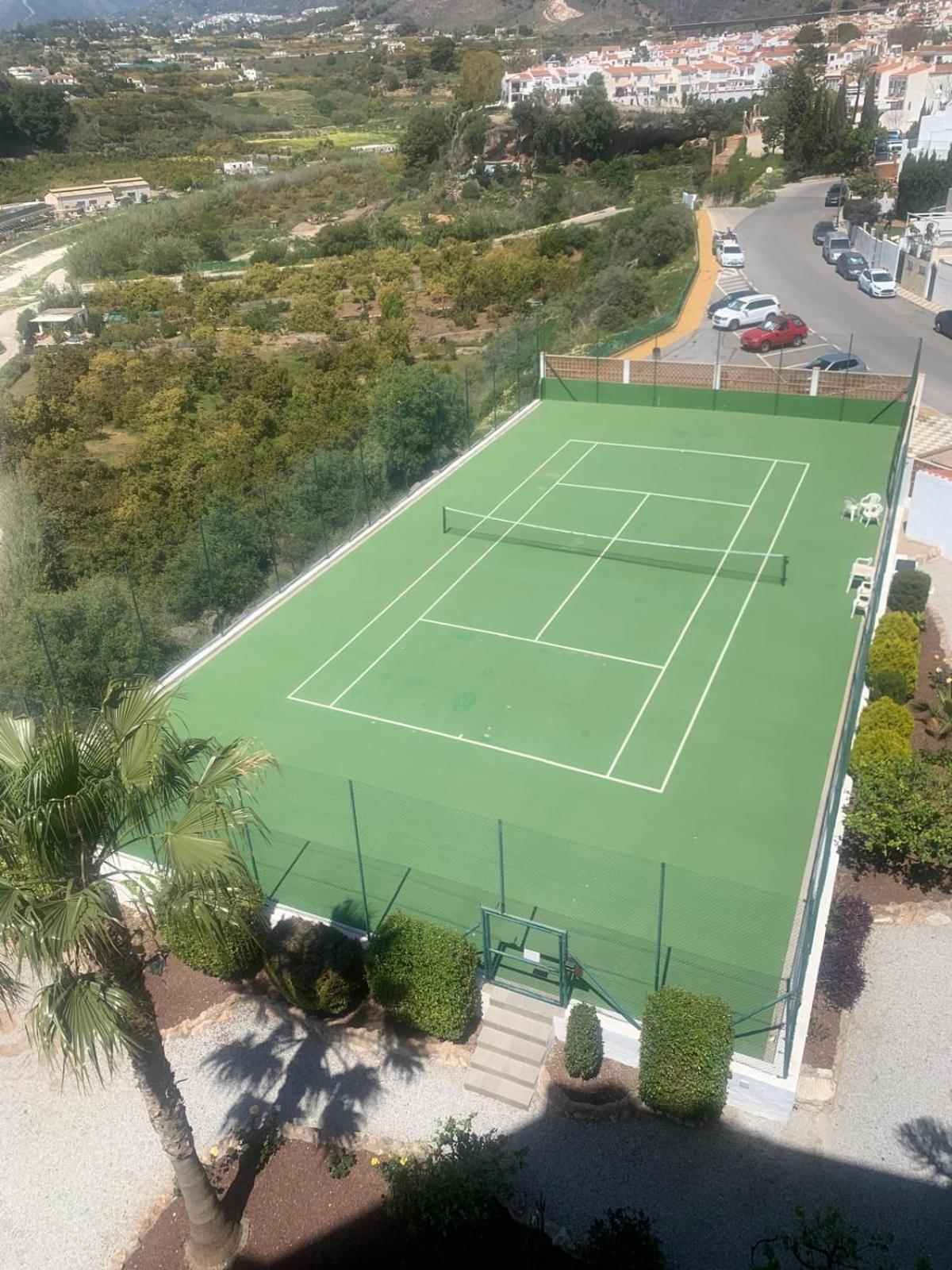 Apartamento La Casa Del Abuelo Nerja Exterior photo