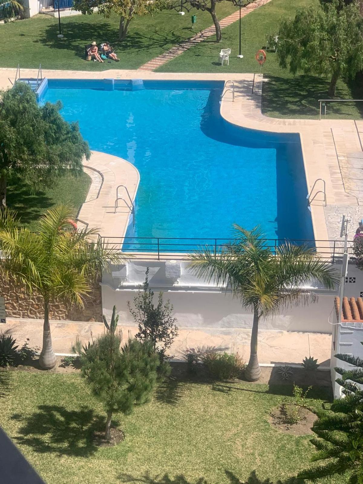 Apartamento La Casa Del Abuelo Nerja Exterior photo
