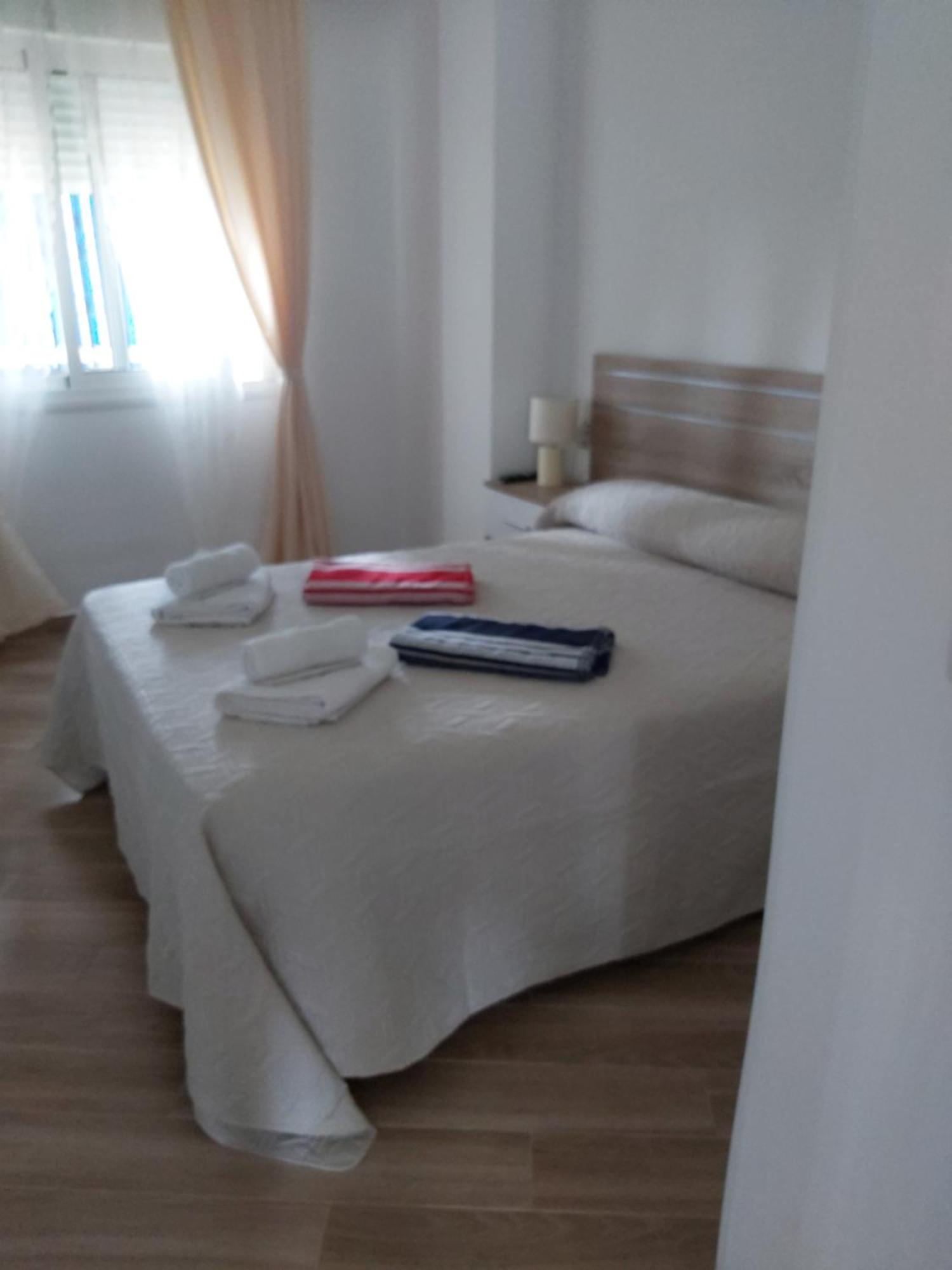 Apartamento La Casa Del Abuelo Nerja Exterior photo